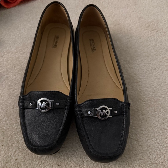 Michael Kors Black Leather Flats with Silver Accents - Picture 1 of 2